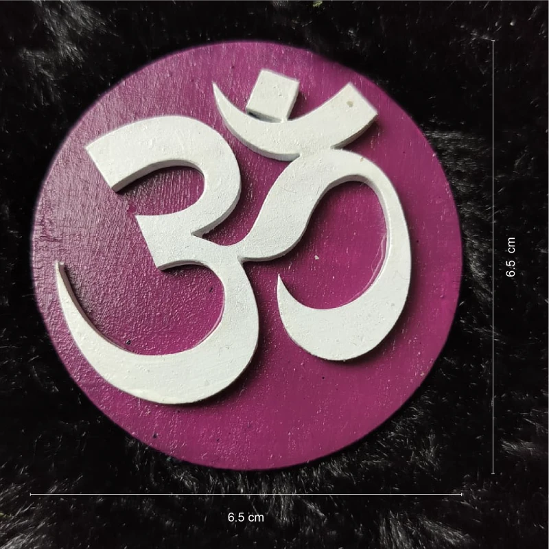 Om (3D)